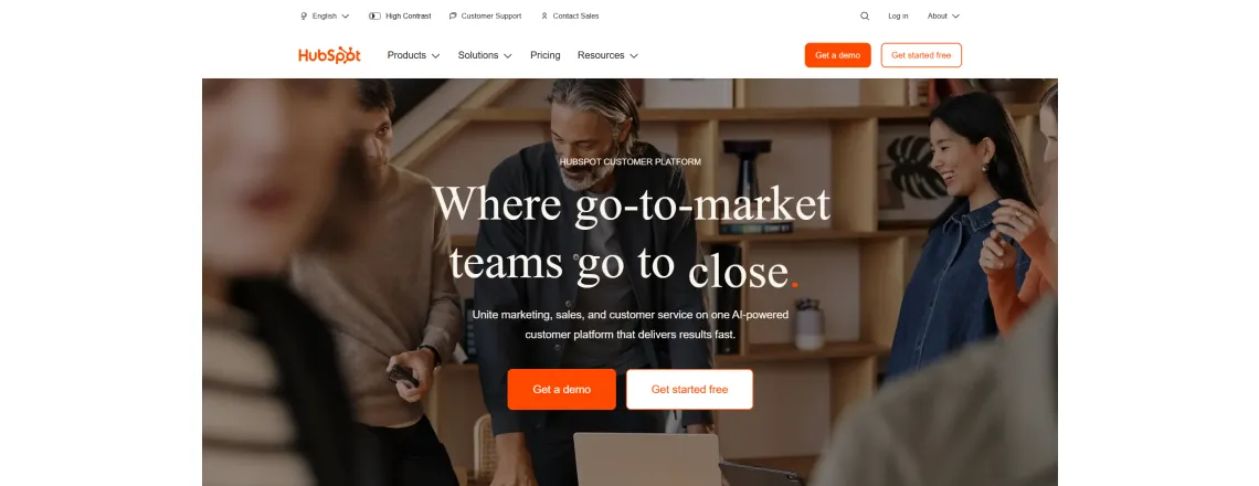 HubSpot Live Chat β Free CRM-Integrated Tidio Alternative for Small Businesses